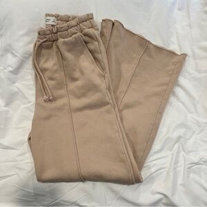 Abercrombie & Fitch | A&F Soft AF Sweats